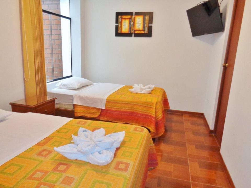 טאקנה Hostal Silpay מראה חיצוני תמונה