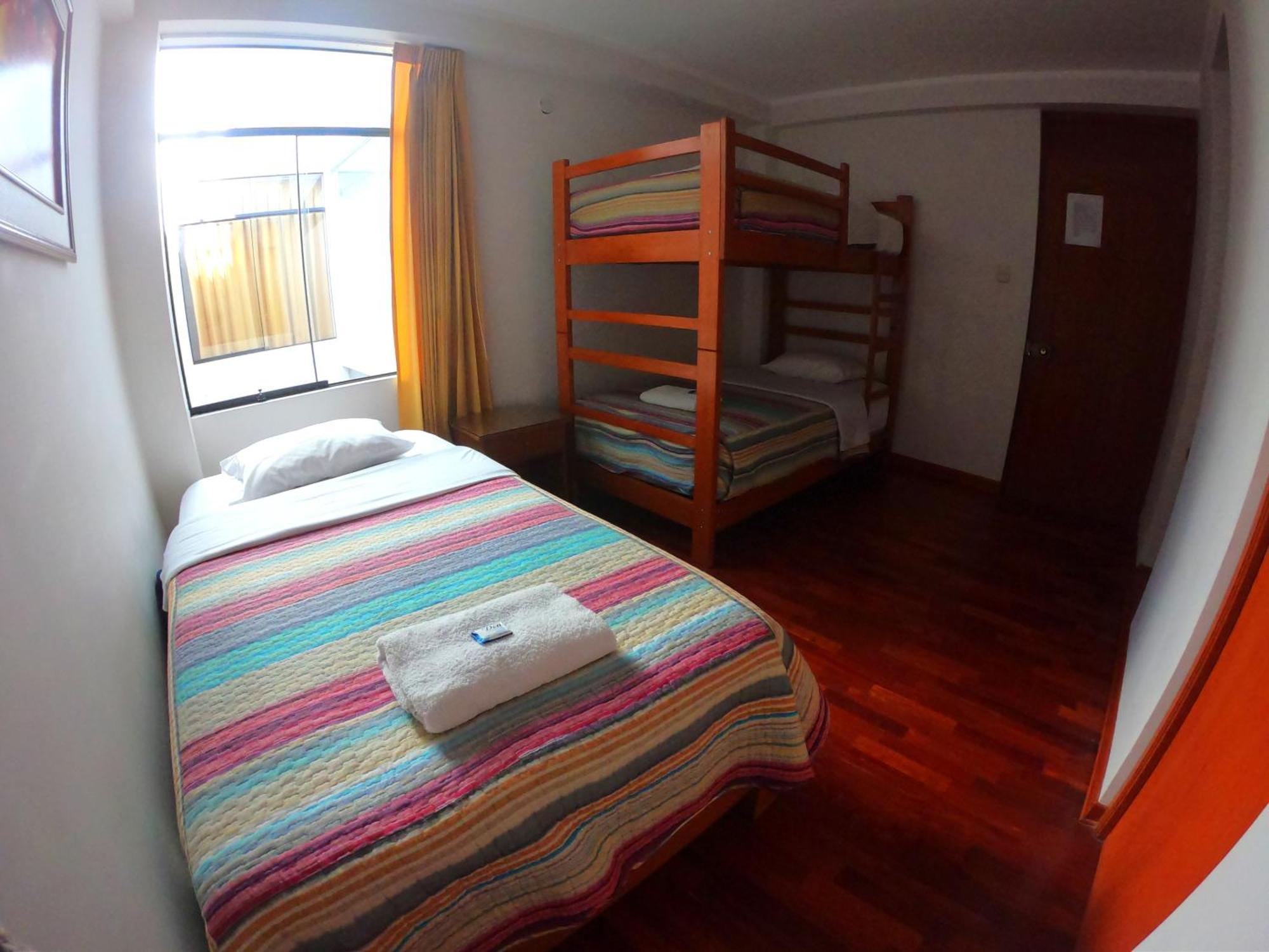 טאקנה Hostal Silpay מראה חיצוני תמונה