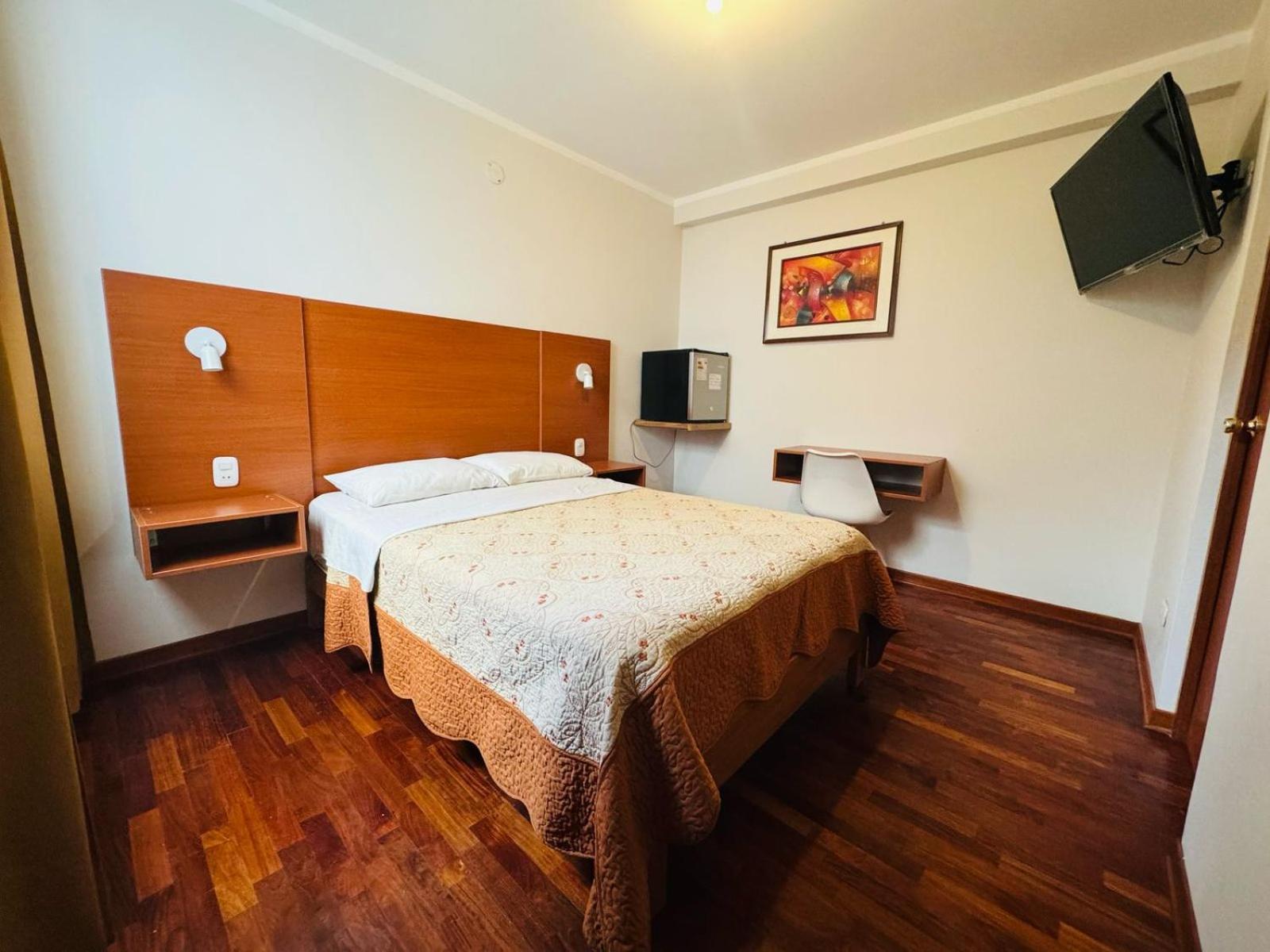 טאקנה Hostal Silpay מראה חיצוני תמונה