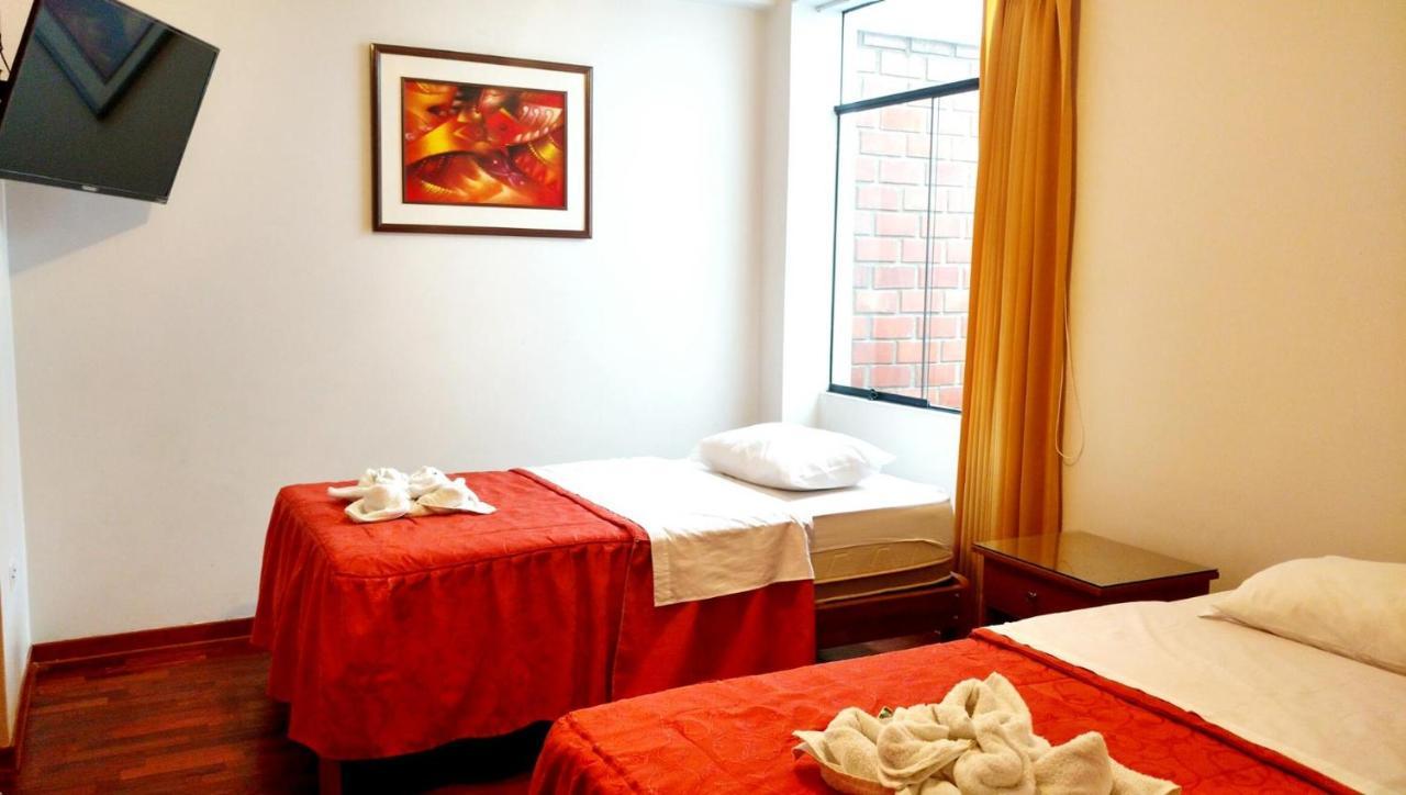 טאקנה Hostal Silpay מראה חיצוני תמונה